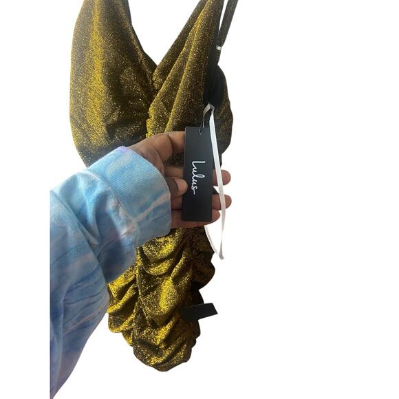 Lulus Womens Metallic Gold Bodycon Dress V Neck Sleeveless Mini Dress Ruched S - Picture 4 of 6